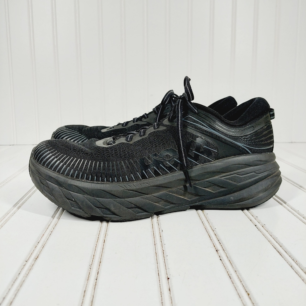 Hoka One One Bondi 7 Lace Up Triple Black Running Shoes E339